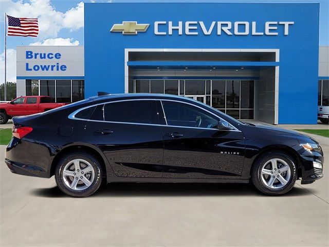 2025 Chevrolet Malibu LS