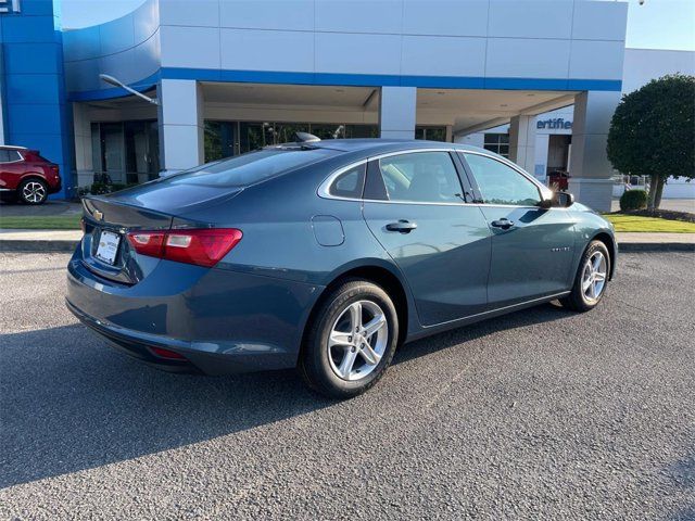 2025 Chevrolet Malibu LS