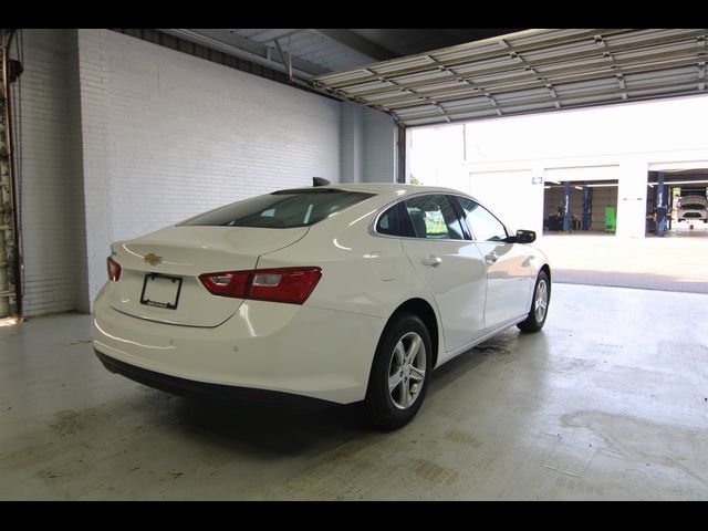 2025 Chevrolet Malibu LS