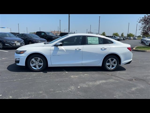 2025 Chevrolet Malibu LS