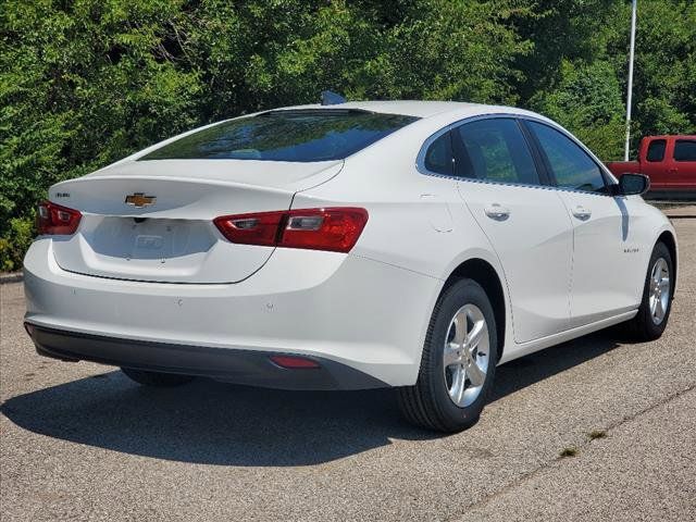 2025 Chevrolet Malibu LS