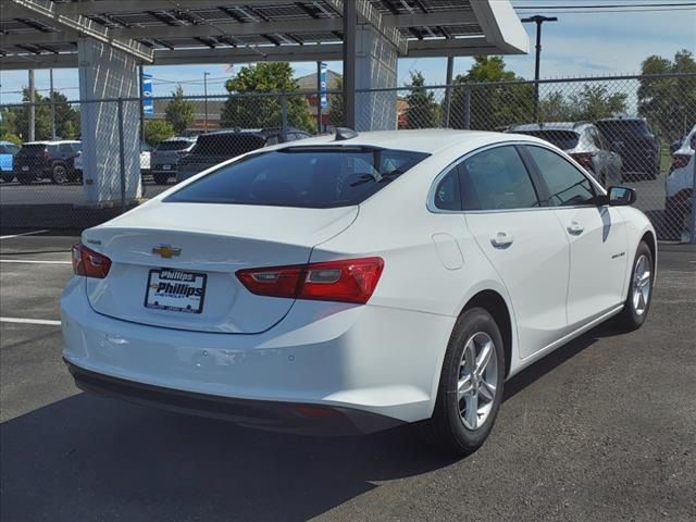 2025 Chevrolet Malibu LS