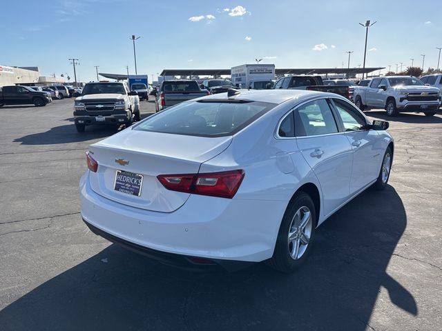 2025 Chevrolet Malibu LS