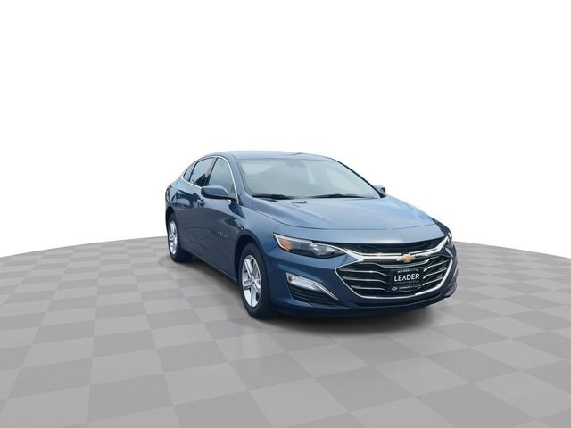 2025 Chevrolet Malibu LS