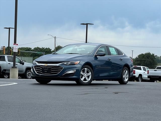 2025 Chevrolet Malibu LS