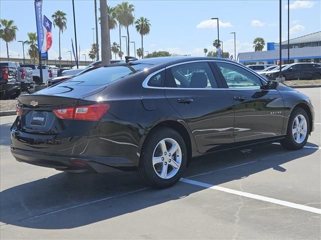 2025 Chevrolet Malibu LS