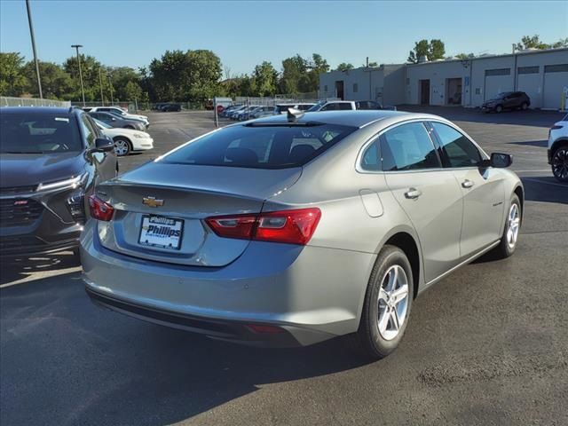 2025 Chevrolet Malibu LS