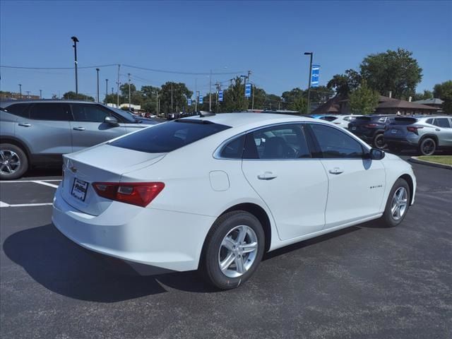 2025 Chevrolet Malibu LS