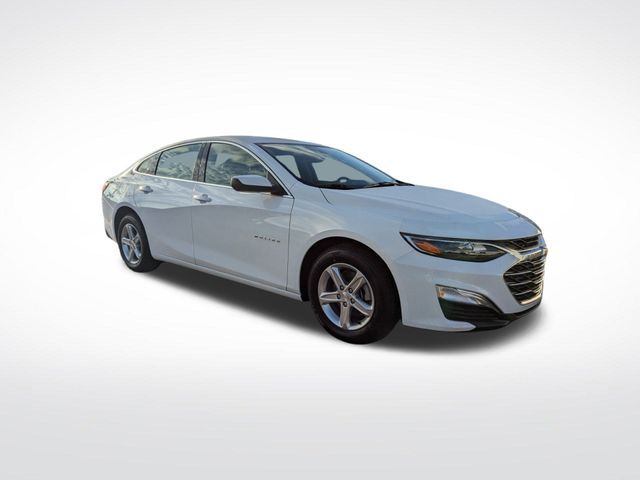 2025 Chevrolet Malibu LS