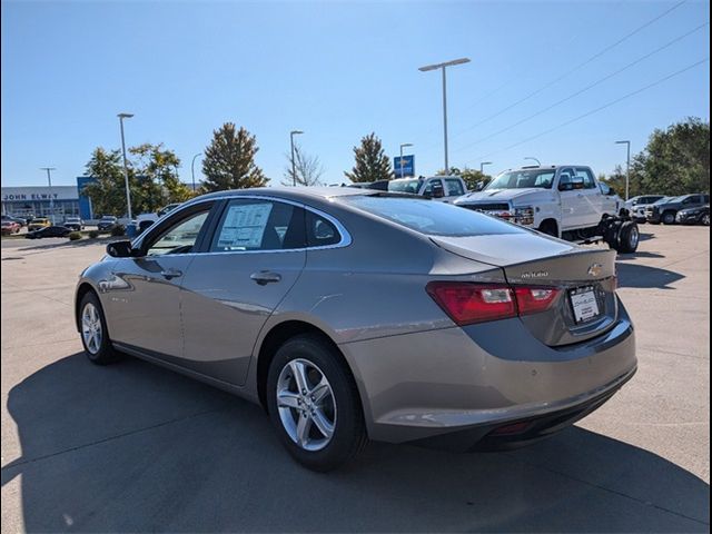 2025 Chevrolet Malibu LS