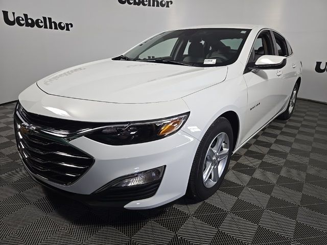 2025 Chevrolet Malibu LS