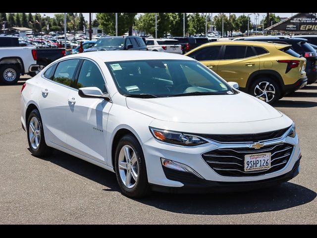 2025 Chevrolet Malibu LS