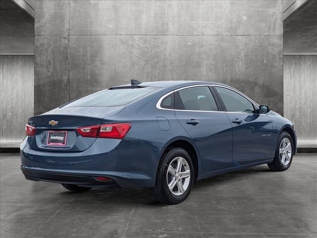 2025 Chevrolet Malibu LS