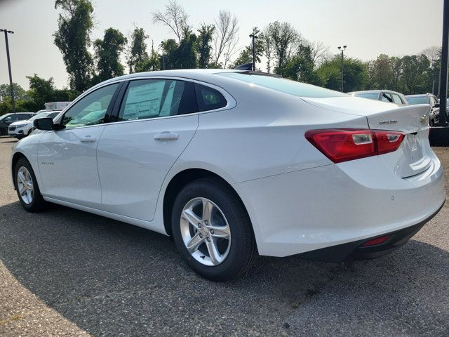 2025 Chevrolet Malibu LS