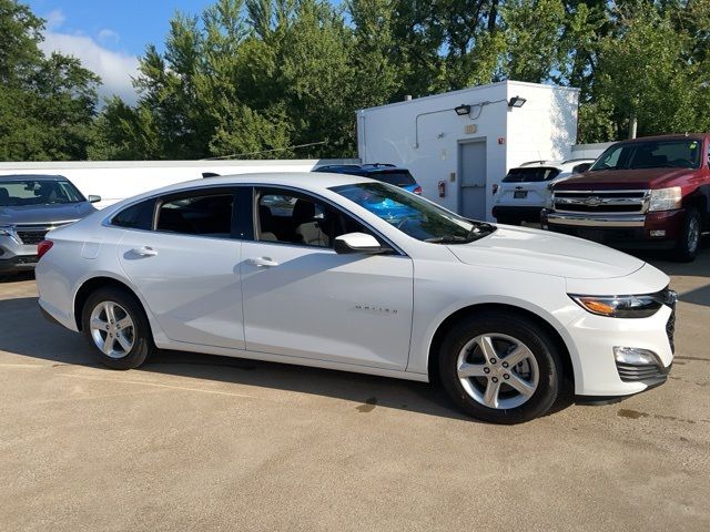 2025 Chevrolet Malibu LS