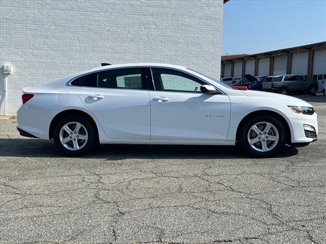 2025 Chevrolet Malibu LS