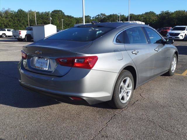 2025 Chevrolet Malibu LS