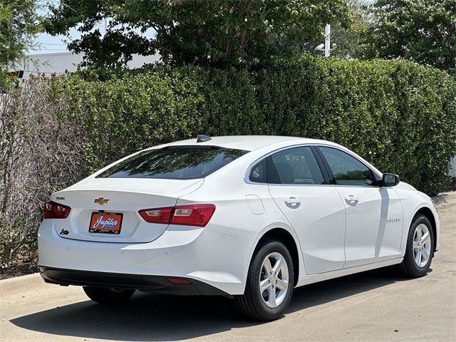 2025 Chevrolet Malibu LS