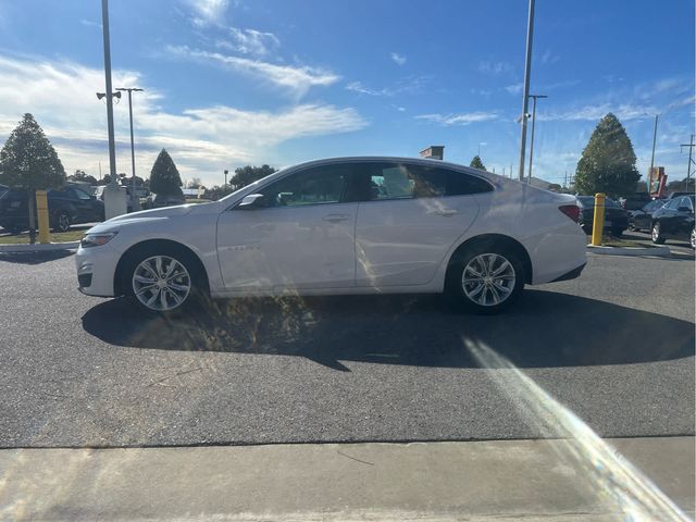 2025 Chevrolet Malibu LT