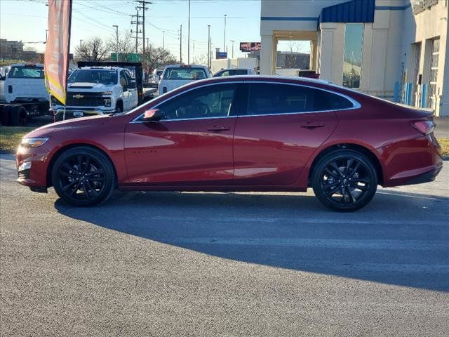 2025 Chevrolet Malibu LT