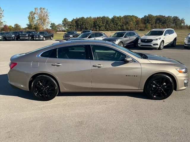 2025 Chevrolet Malibu LT