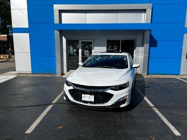 2025 Chevrolet Malibu RS