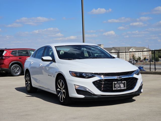 2025 Chevrolet Malibu RS