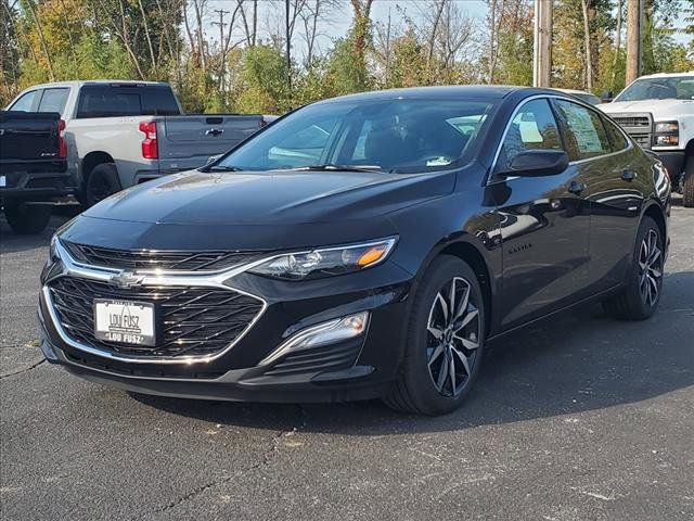 2025 Chevrolet Malibu RS