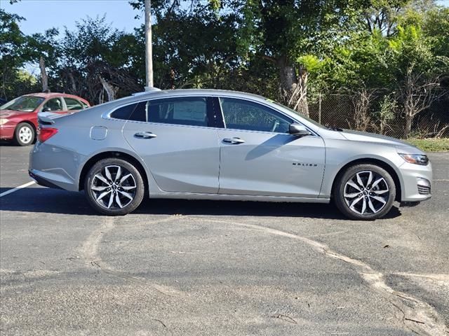 2025 Chevrolet Malibu RS