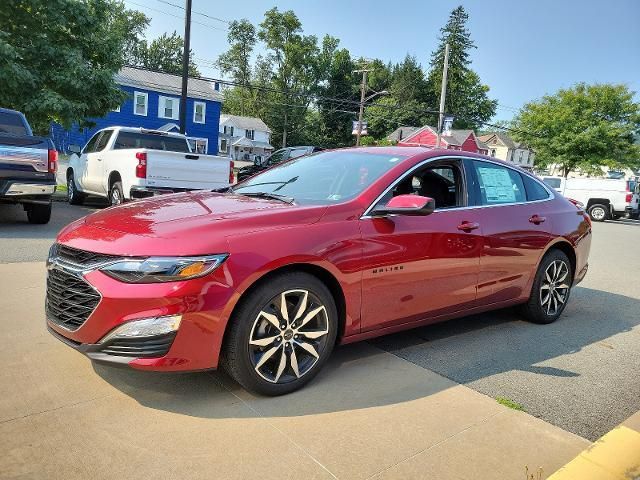 2025 Chevrolet Malibu RS