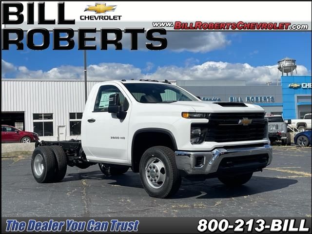 2025 Chevrolet Silverado 3500HD Work Truck