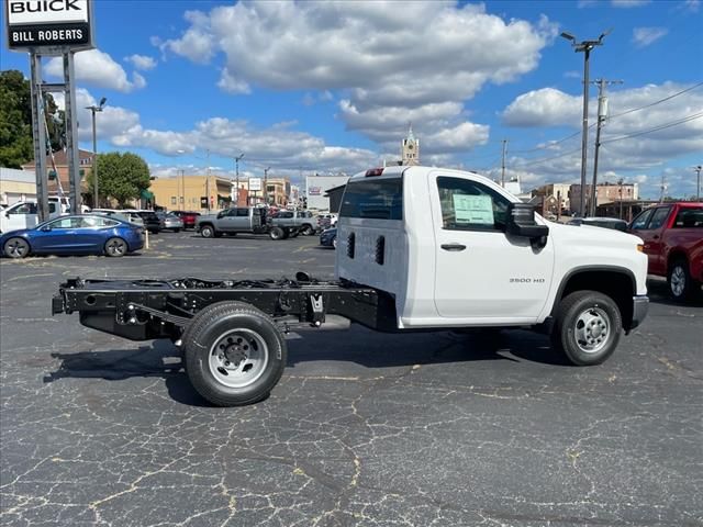 2025 Chevrolet Silverado 3500HD Work Truck