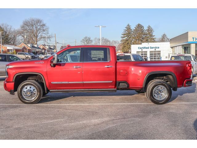 2025 Chevrolet Silverado 3500HD High Country