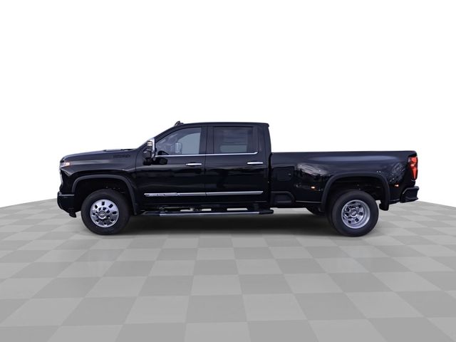 2025 Chevrolet Silverado 3500HD High Country