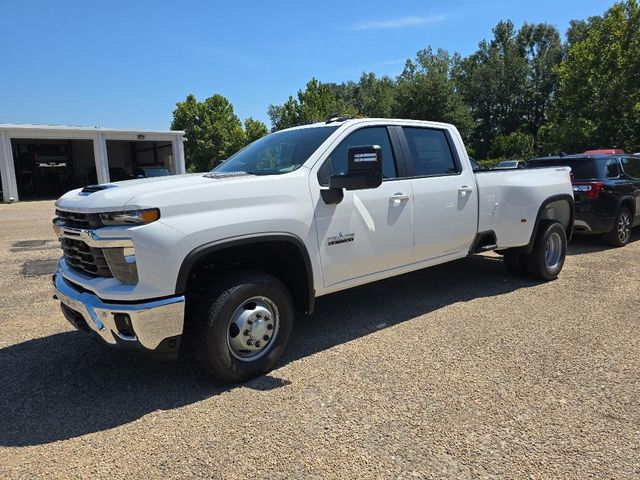 2025 Chevrolet Silverado 3500HD LT