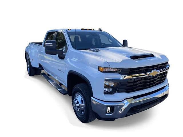 2025 Chevrolet Silverado 3500HD LT