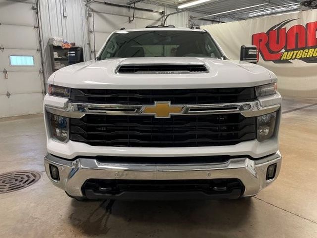 2025 Chevrolet Silverado 3500HD LT