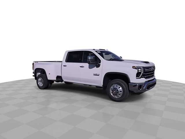 2025 Chevrolet Silverado 3500HD LTZ