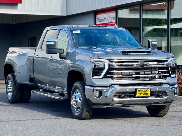 2025 Chevrolet Silverado 3500HD LTZ