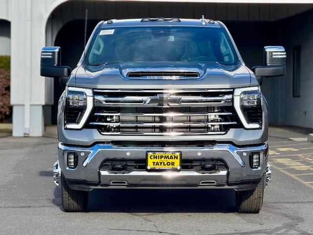 2025 Chevrolet Silverado 3500HD LTZ