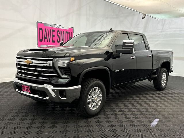 2025 Chevrolet Silverado 3500HD LTZ