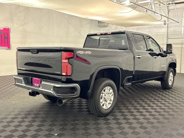 2025 Chevrolet Silverado 3500HD LTZ