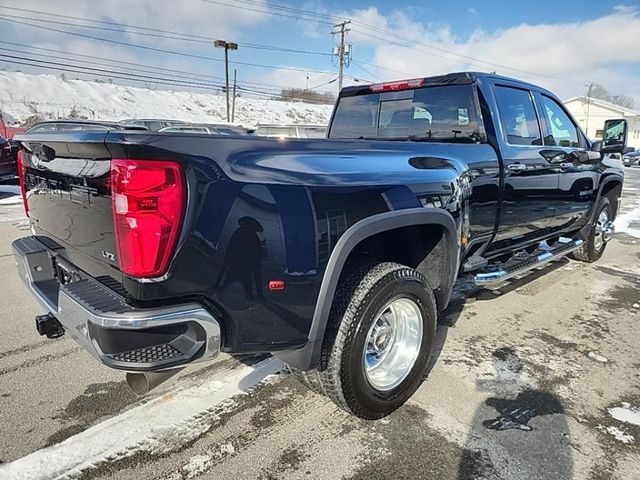 2025 Chevrolet Silverado 3500HD LTZ