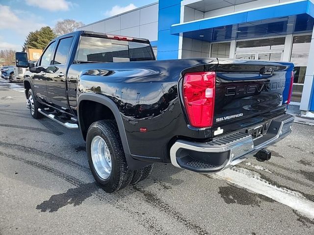 2025 Chevrolet Silverado 3500HD LTZ