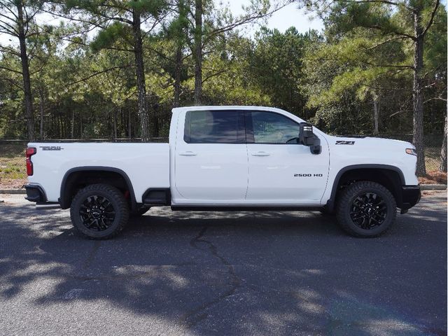 2025 Chevrolet Silverado 2500HD LTZ