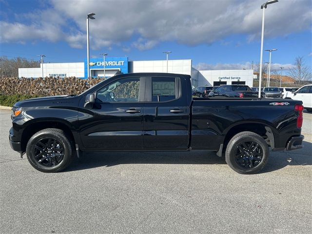 2025 Chevrolet Silverado 1500 Custom