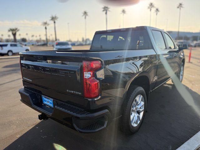 2025 Chevrolet Silverado 1500 Custom