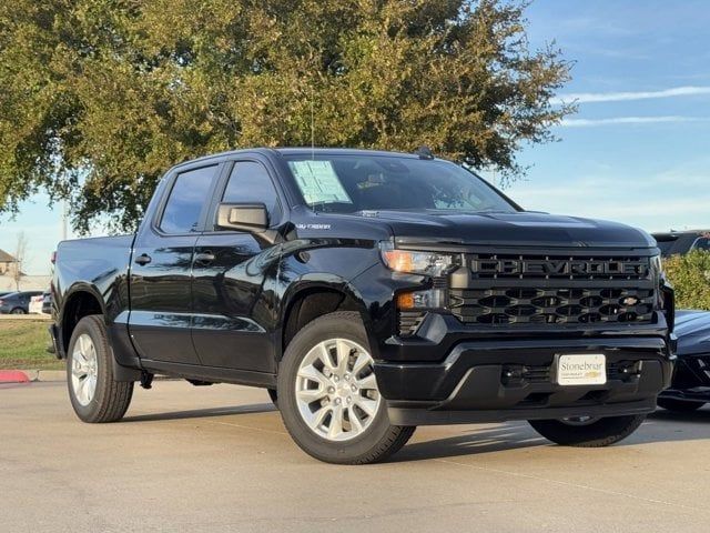 2025 Chevrolet Silverado 1500 Custom