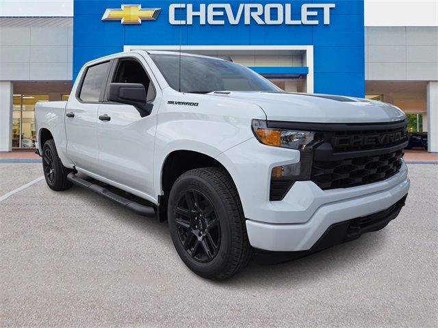 2025 Chevrolet Silverado 1500 Custom