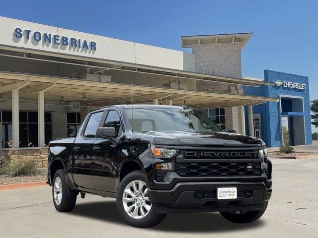 2025 Chevrolet Silverado 1500 Custom